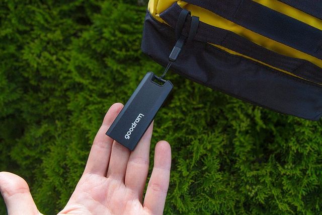 GOODRAM SSD EST 512GB USB-C 3.2