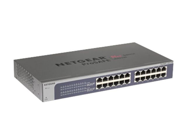 NETGEAR Plus JGS524Ev2 - Switch - gestito - 24 x 10/100/1000 - desktop, montabi…