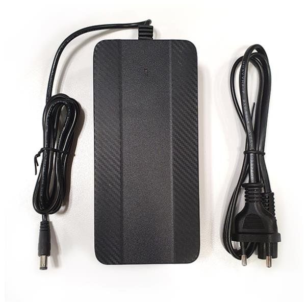NILOX CARICABATTERIA EBIKE J1PLUS/J1/J1EU