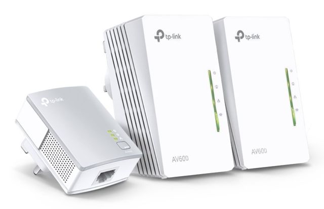 POWERLINE AV600 300 MBPS KIT 3PZ 2PZ TL-WPA4220 + 1PZ TL-PA4010