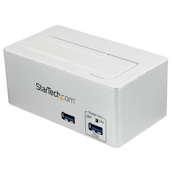 StarTech.com Docking station per dischi rigidi SATA USB 3.0 SSD/HDD con hub USB…